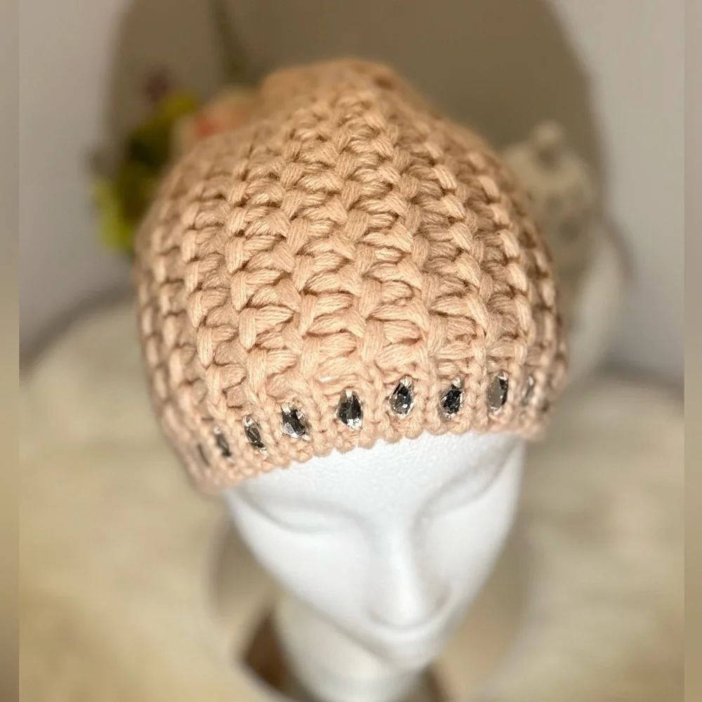Charlotte Russe Crocheted Beanie with Rhinestones EUC